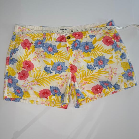 Old Navy Floral Chino Shorts | Tropical Print | Size Women's 18 Tall - Picture 4 of 8